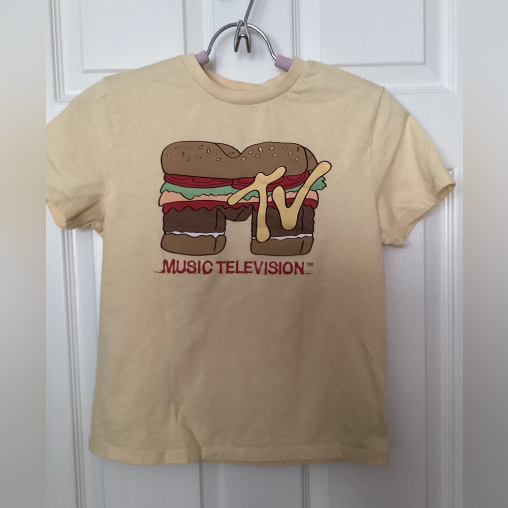 🍔 MTV original logo kids tee